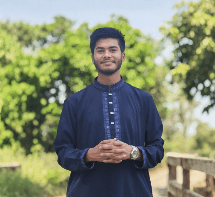 Ali Hasan Muzahid traditional portrait